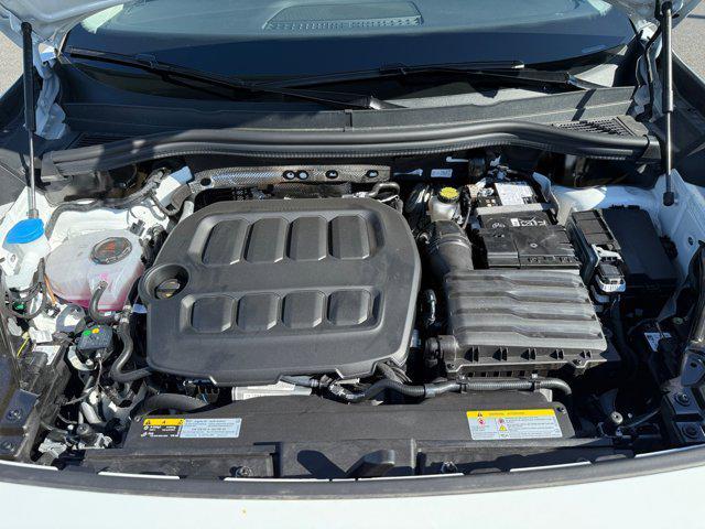 new 2025 Volkswagen Tiguan car, priced at $35,220