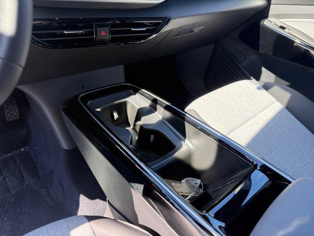 new 2025 Volkswagen ID.4 car, priced at $47,176
