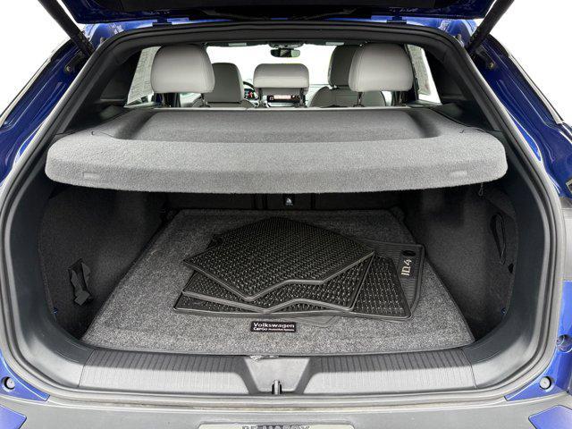 used 2022 Volkswagen ID.4 car, priced at $25,091