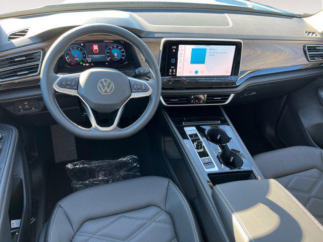 new 2025 Volkswagen Atlas car, priced at $46,018