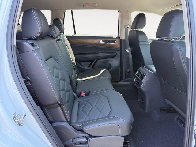 new 2025 Volkswagen Atlas car, priced at $40,204