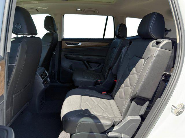 new 2025 Volkswagen Atlas car, priced at $48,560
