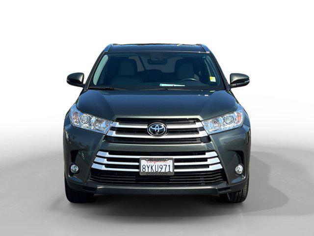 used 2019 Toyota Highlander car, priced at $26,990