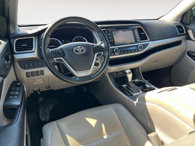 used 2019 Toyota Highlander car, priced at $26,990