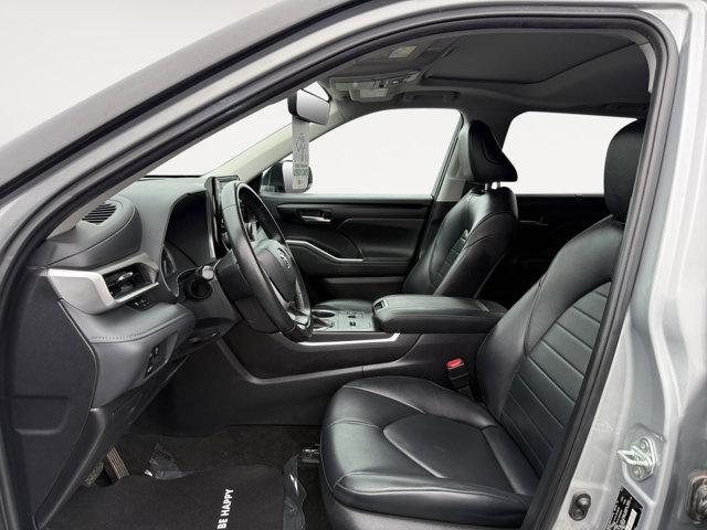 used 2023 Toyota Highlander car, priced at $33,821