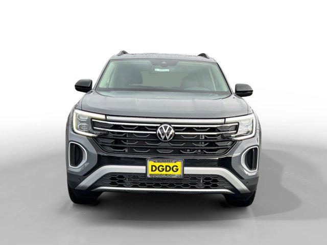 new 2025 Volkswagen Atlas car, priced at $48,873