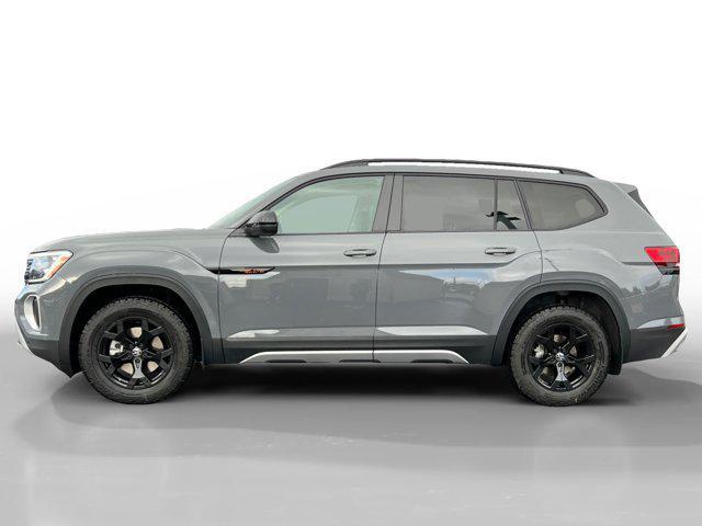 new 2025 Volkswagen Atlas car, priced at $48,873