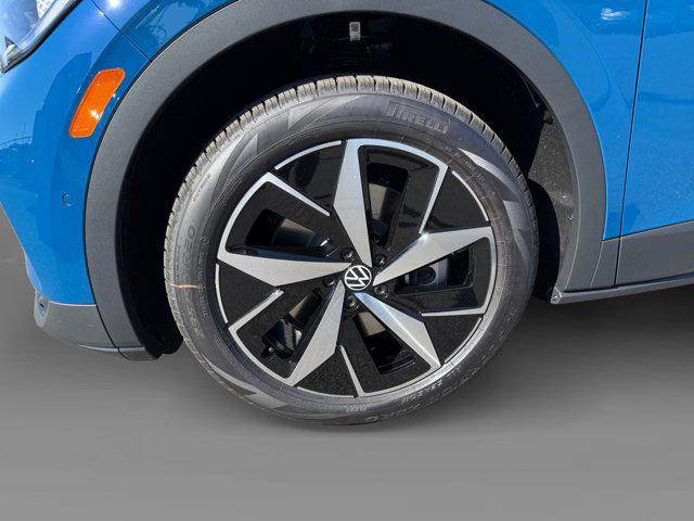new 2025 Volkswagen ID.4 car, priced at $56,581