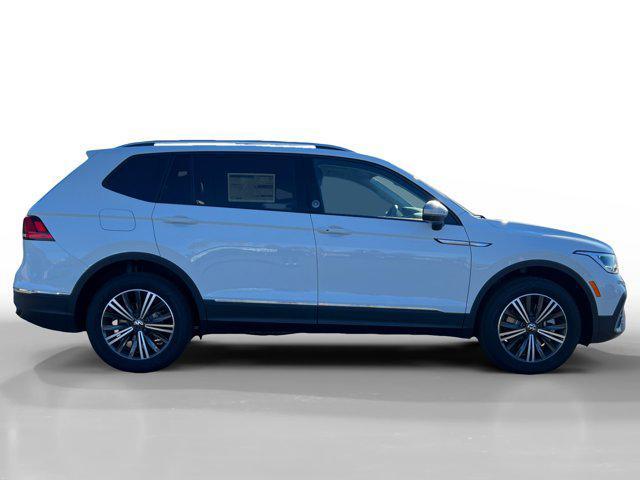 new 2024 Volkswagen Tiguan car, priced at $34,205