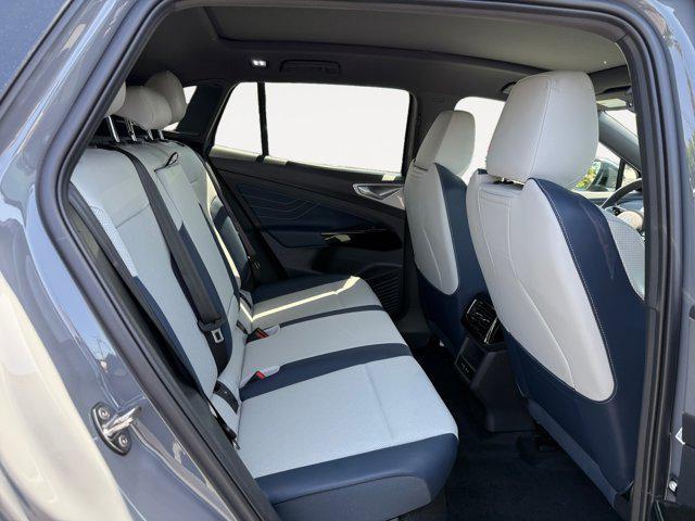 new 2025 Volkswagen ID.4 car, priced at $55,816