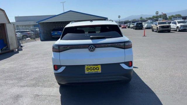 new 2024 Volkswagen ID.4 car, priced at $42,638