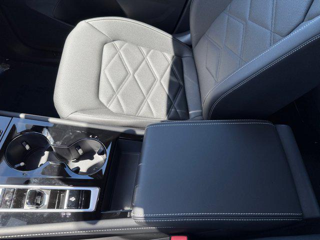 new 2025 Volkswagen Atlas car, priced at $46,955