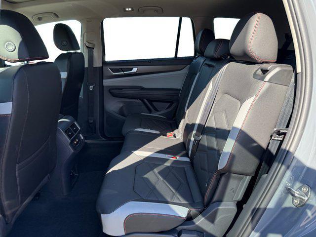 new 2025 Volkswagen Atlas car, priced at $49,514