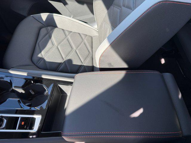 new 2025 Volkswagen Atlas car, priced at $49,514