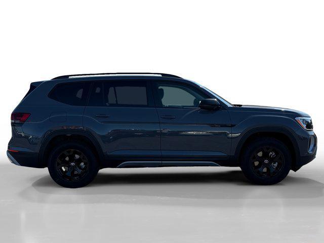 new 2025 Volkswagen Atlas car, priced at $49,514