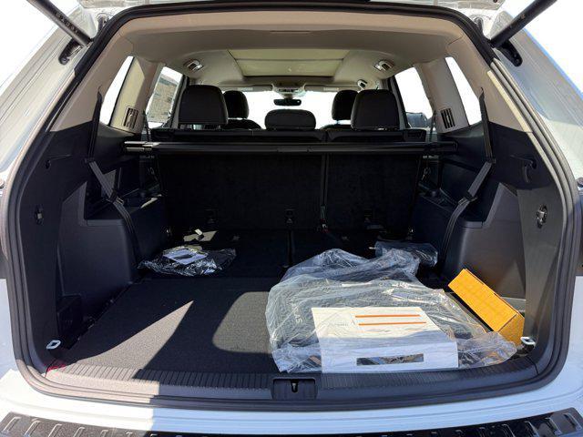 new 2025 Volkswagen Atlas car, priced at $48,865