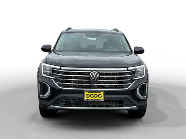 new 2025 Volkswagen Atlas car, priced at $45,796