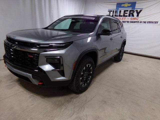 new 2025 Chevrolet Traverse car