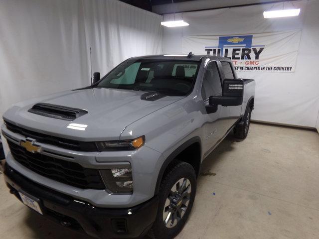 new 2025 Chevrolet Silverado 2500 car, priced at $57,650
