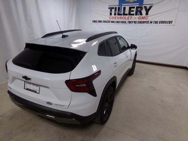 new 2025 Chevrolet Trax car, priced at $26,955