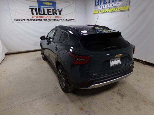 new 2025 Chevrolet Trax car, priced at $25,485