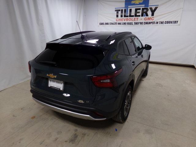 new 2025 Chevrolet Trax car, priced at $25,485