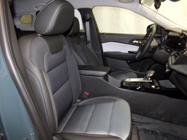 new 2025 Chevrolet Trax car, priced at $25,485
