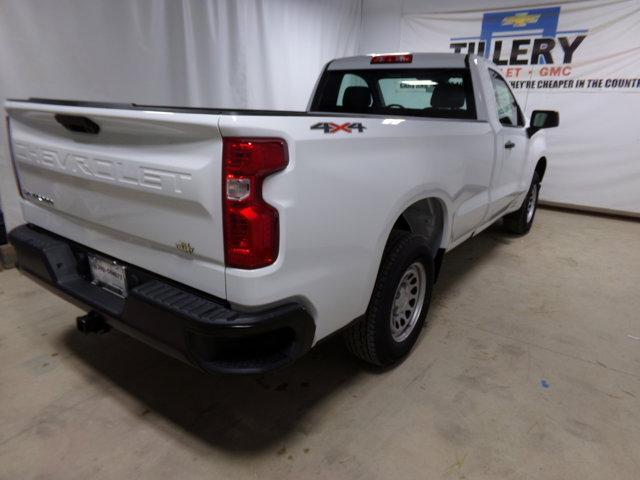 new 2024 Chevrolet Silverado 1500 car, priced at $42,620