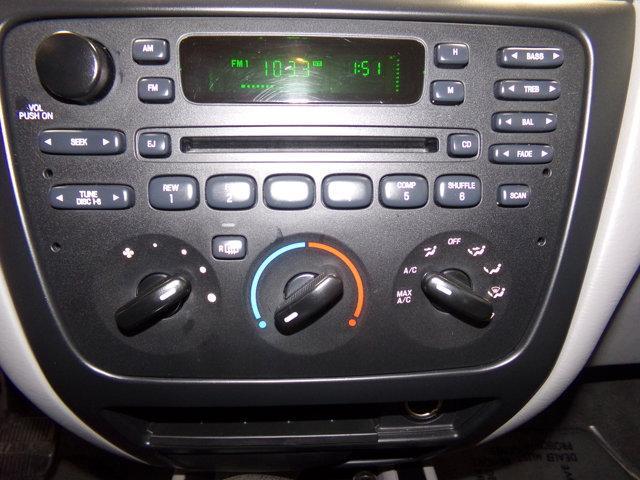 used 2002 Ford Taurus car, priced at $4,591