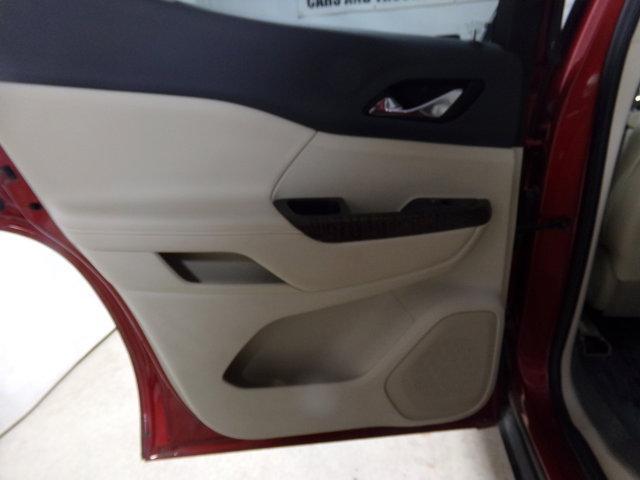 used 2021 GMC Acadia car, priced at $29,991