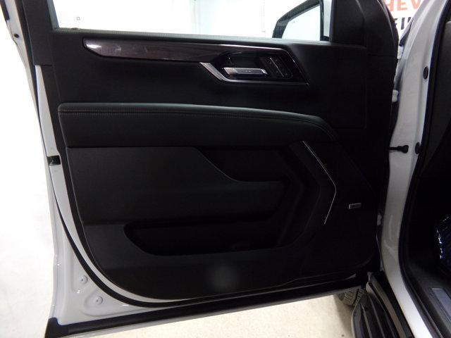 new 2025 GMC Yukon XL car