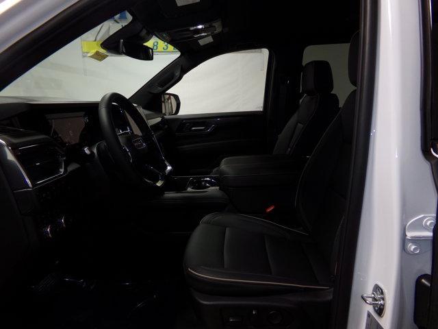 new 2025 GMC Yukon XL car