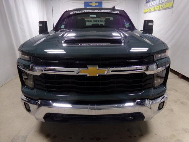 new 2025 Chevrolet Silverado 2500 car, priced at $60,000