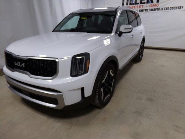 used 2023 Kia Telluride car, priced at $36,792