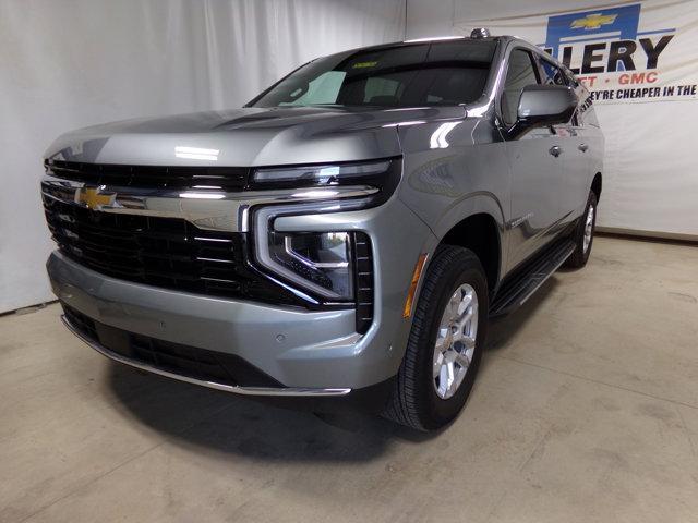 used 2025 Chevrolet Suburban car, priced at $61,993