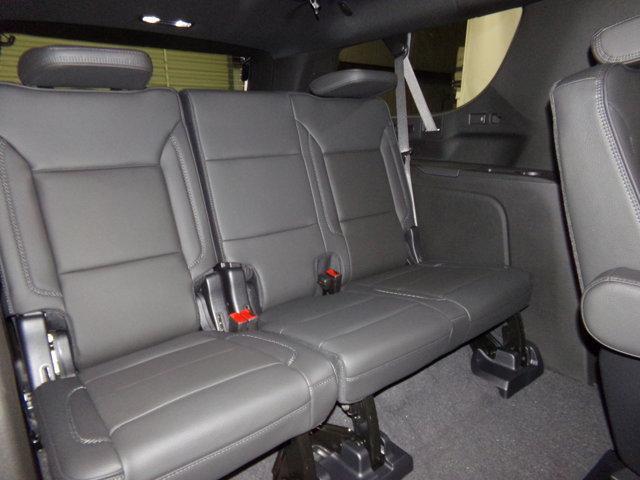 new 2025 GMC Yukon XL car