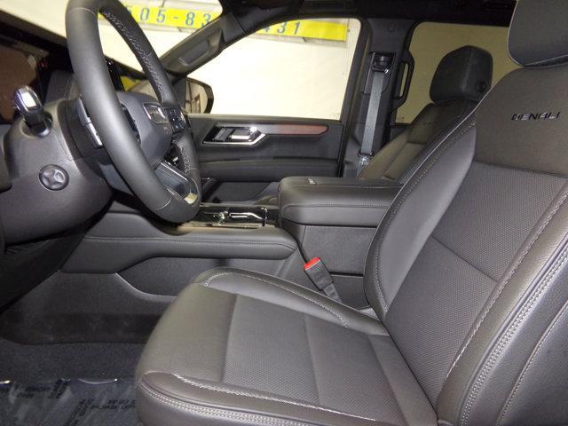 new 2025 GMC Yukon XL car