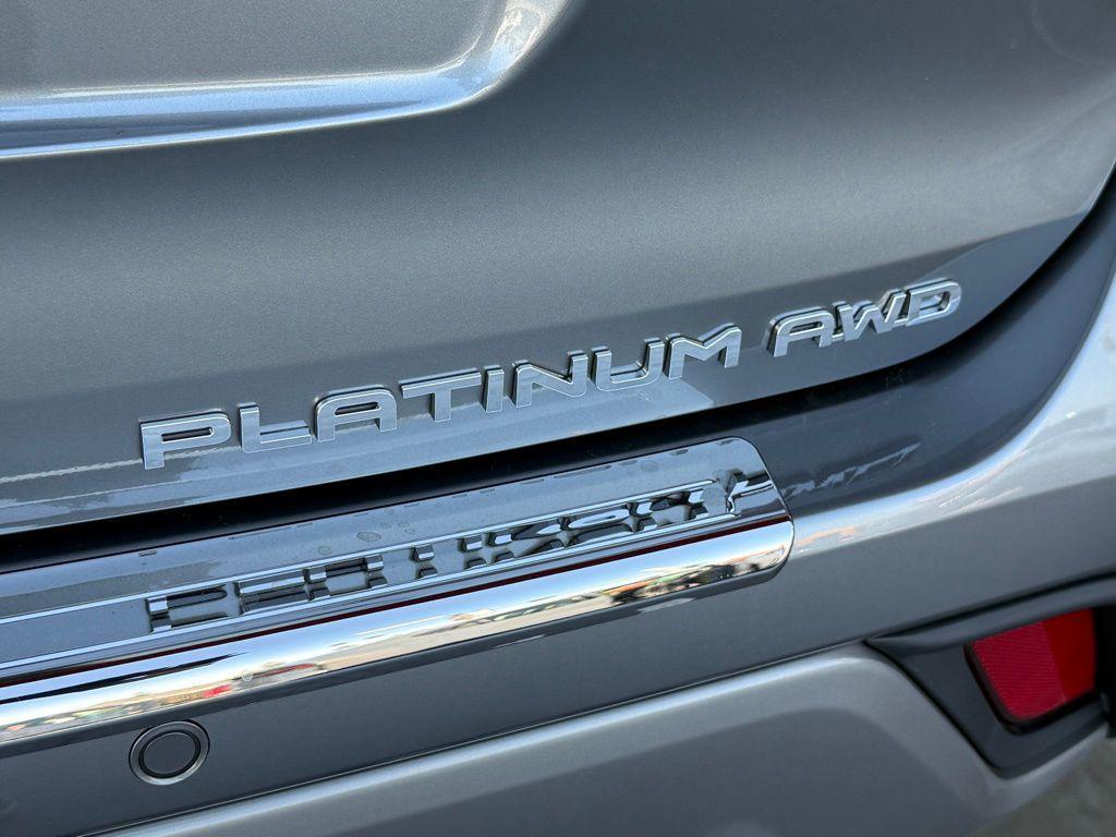 new 2026 Toyota Highlander car, priced at $56,392