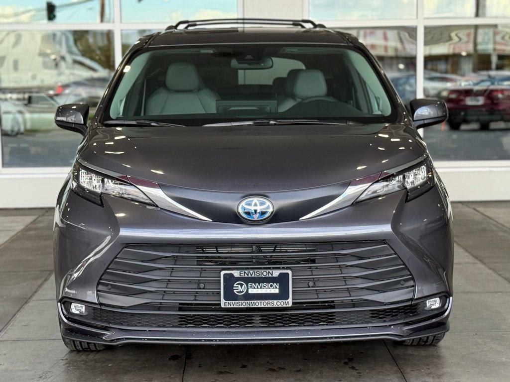 new 2025 Toyota Sienna car, priced at $51,700
