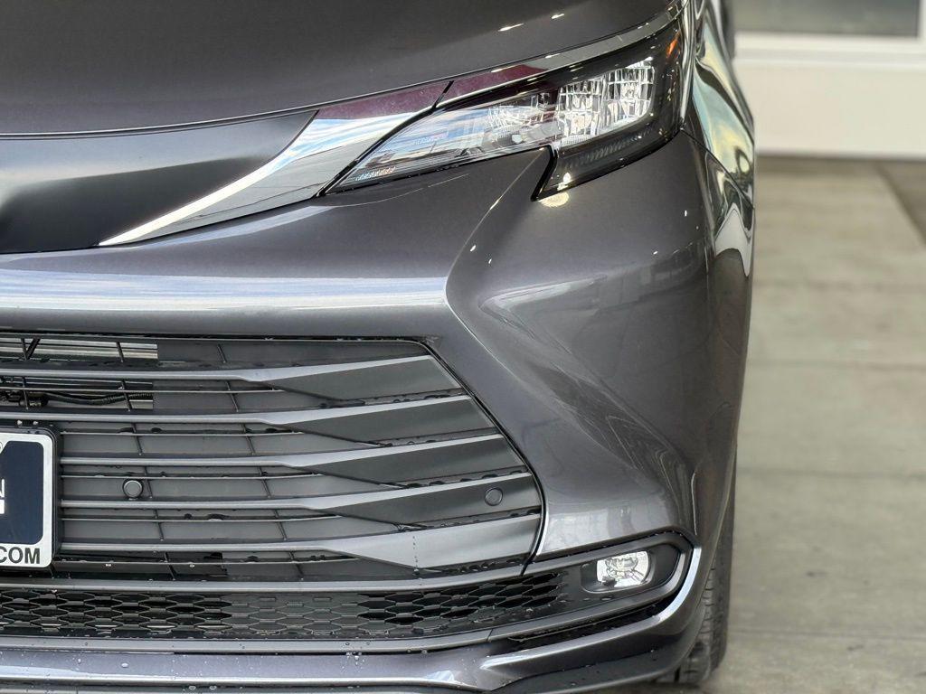 new 2025 Toyota Sienna car, priced at $51,700