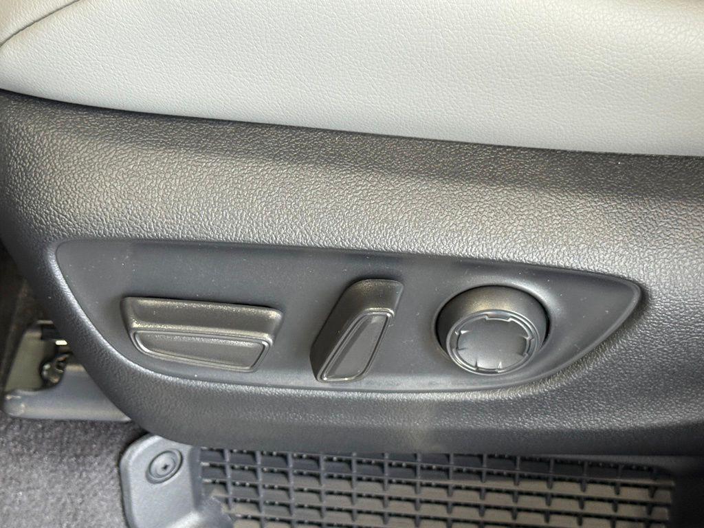 new 2025 Toyota Sienna car, priced at $51,700