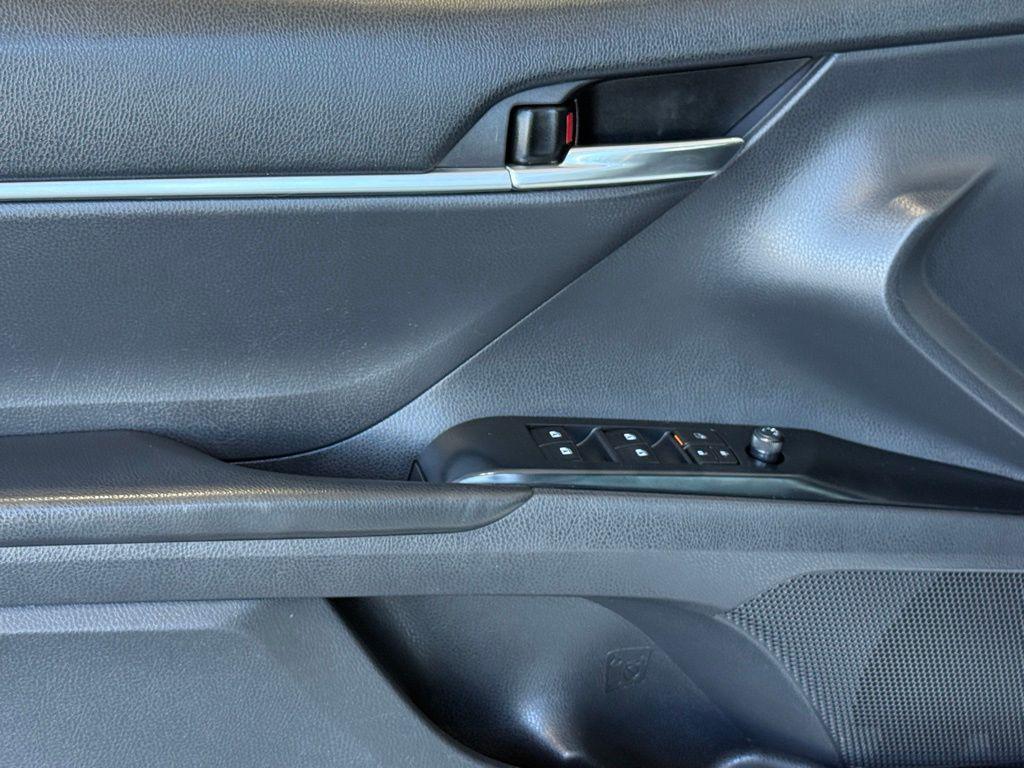 used 2019 Toyota Camry Hybrid car, priced at $21,888