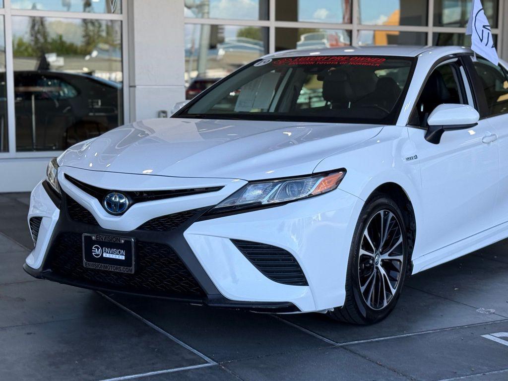 used 2019 Toyota Camry Hybrid car, priced at $21,888