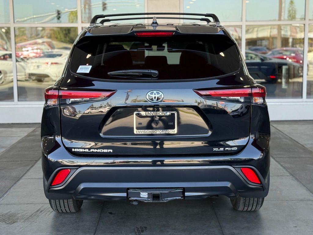 new 2026 Toyota Highlander car, priced at $48,692