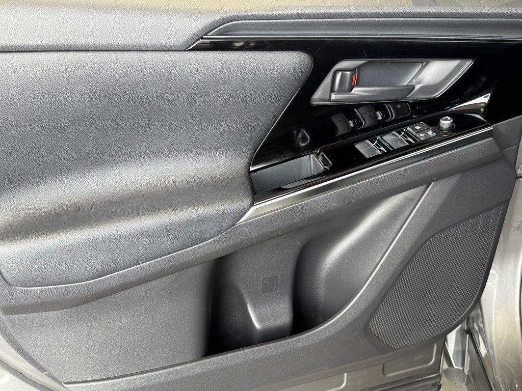 used 2023 Toyota bZ4X car, priced at $22,895