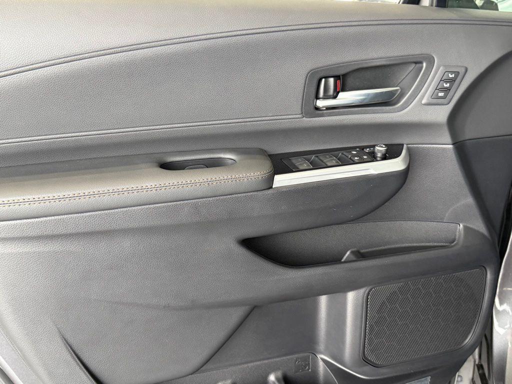 new 2025 Toyota Sienna car, priced at $61,049