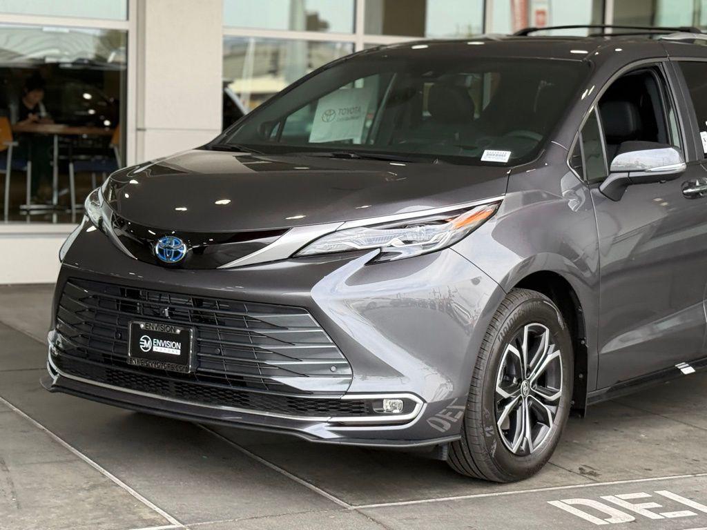 new 2025 Toyota Sienna car, priced at $61,049