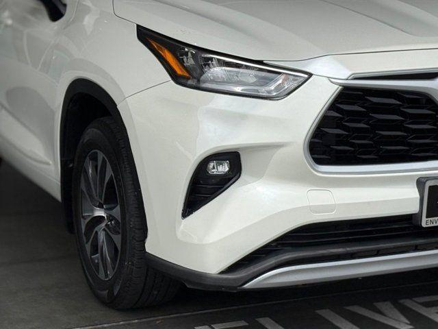 used 2020 Toyota Highlander car, priced at $31,888