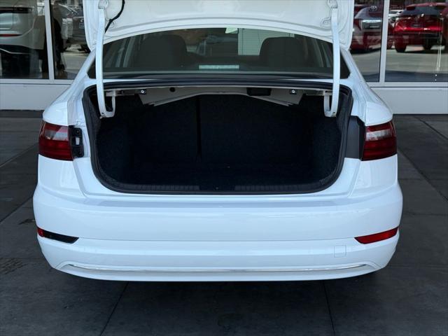 used 2020 Volkswagen Jetta car, priced at $14,124