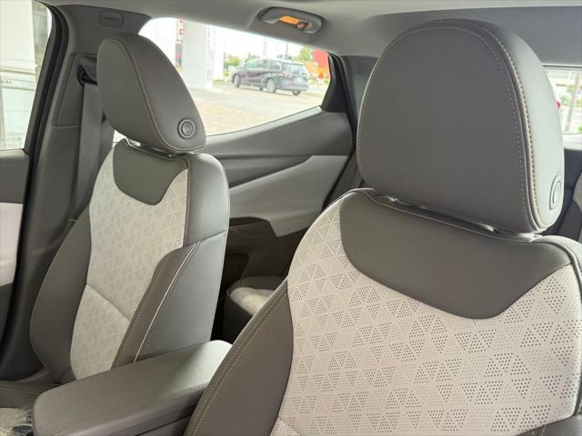 used 2023 Chevrolet Bolt EUV car, priced at $24,489